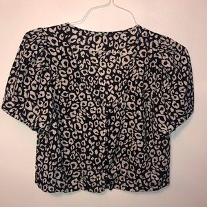 Sheln Cropped Button Print Shirt